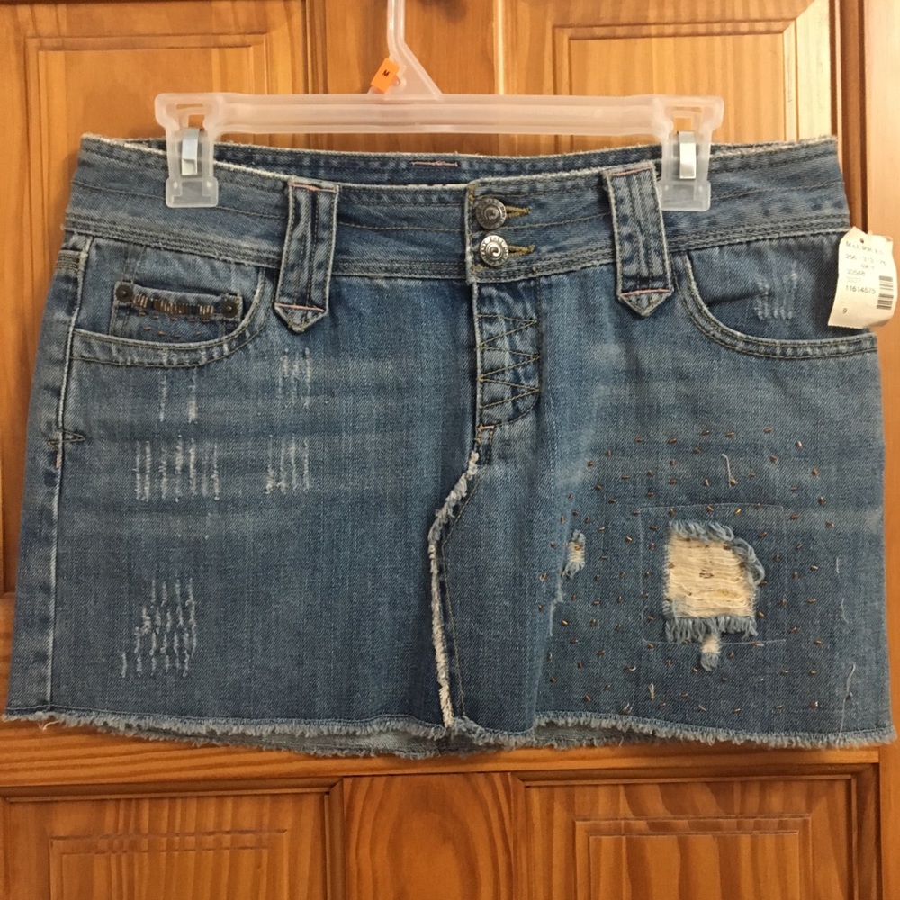 Kali Denim Mini Skirt Maurice’s Distressed NWT